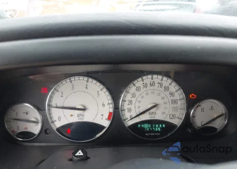 2002 Chrysler Sebring Limited из США, поврежденный, VIN 1C3EL65R52N113685